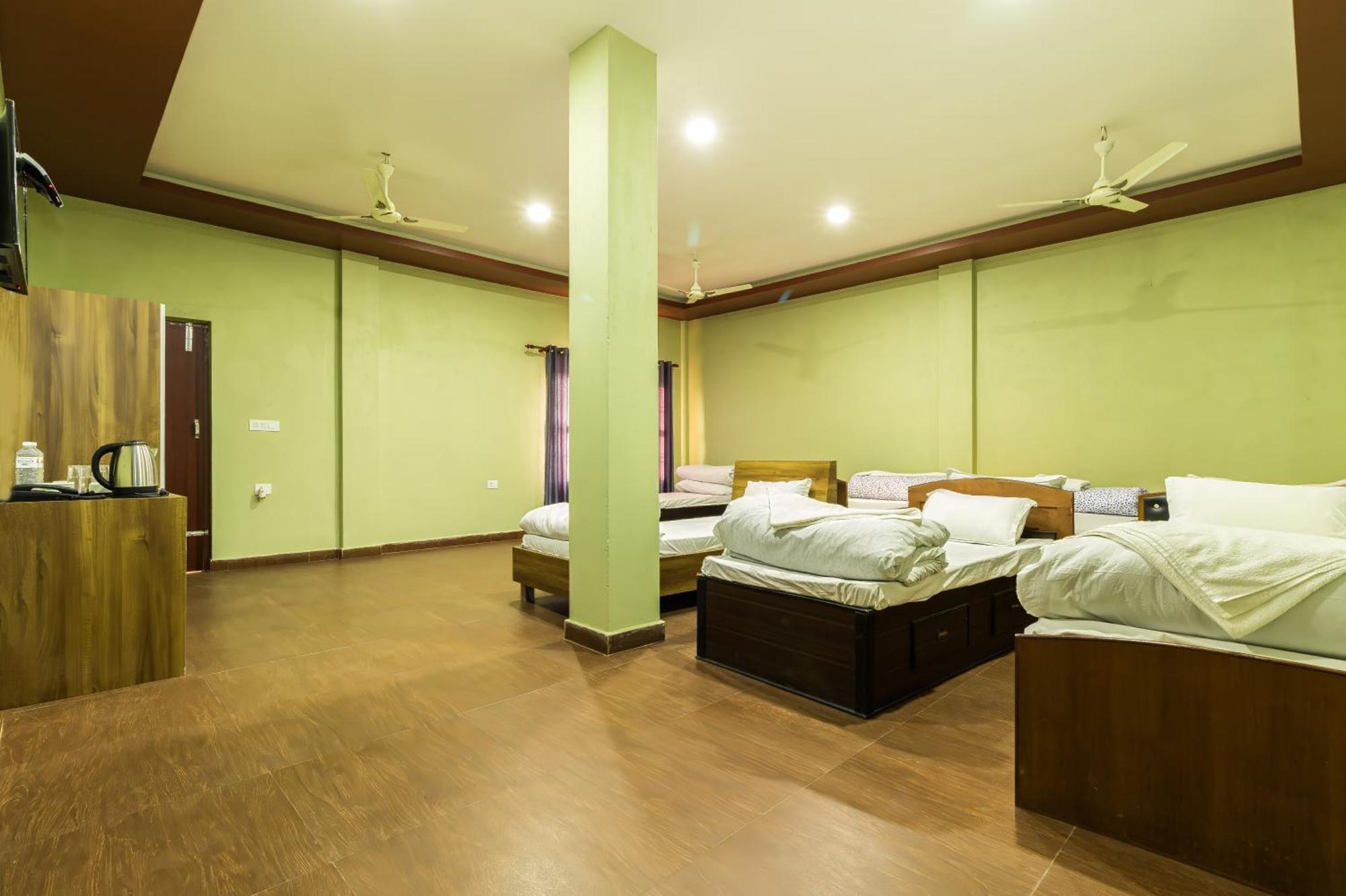 Sisai Park Village Chitwan Exterior foto