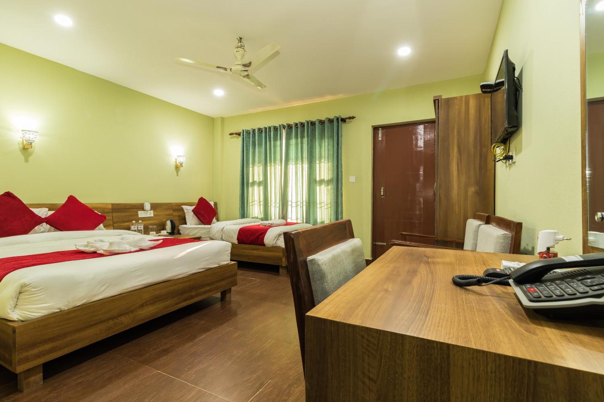 Sisai Park Village Chitwan Exterior foto